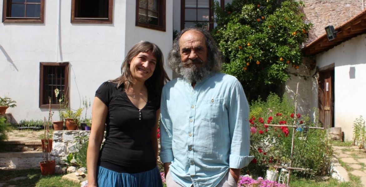 LAVANTALAR VE TRÜF MANTARLARI EĞİTİM İÇİN YETİŞİYOR