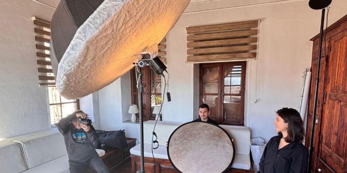 ERDİNÇ ÖZAL’IN SANATIYLA EGET VAKFI’NA VERDİĞİ DEĞERLİ DESTEK