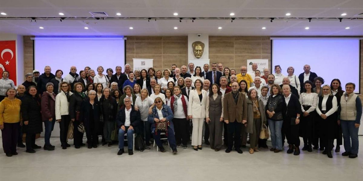 MUĞLA'DA EKOLOJİK GERONTOLOJİ VE YAŞLANMA ETKİNLİĞİ DÜZENLENDİ